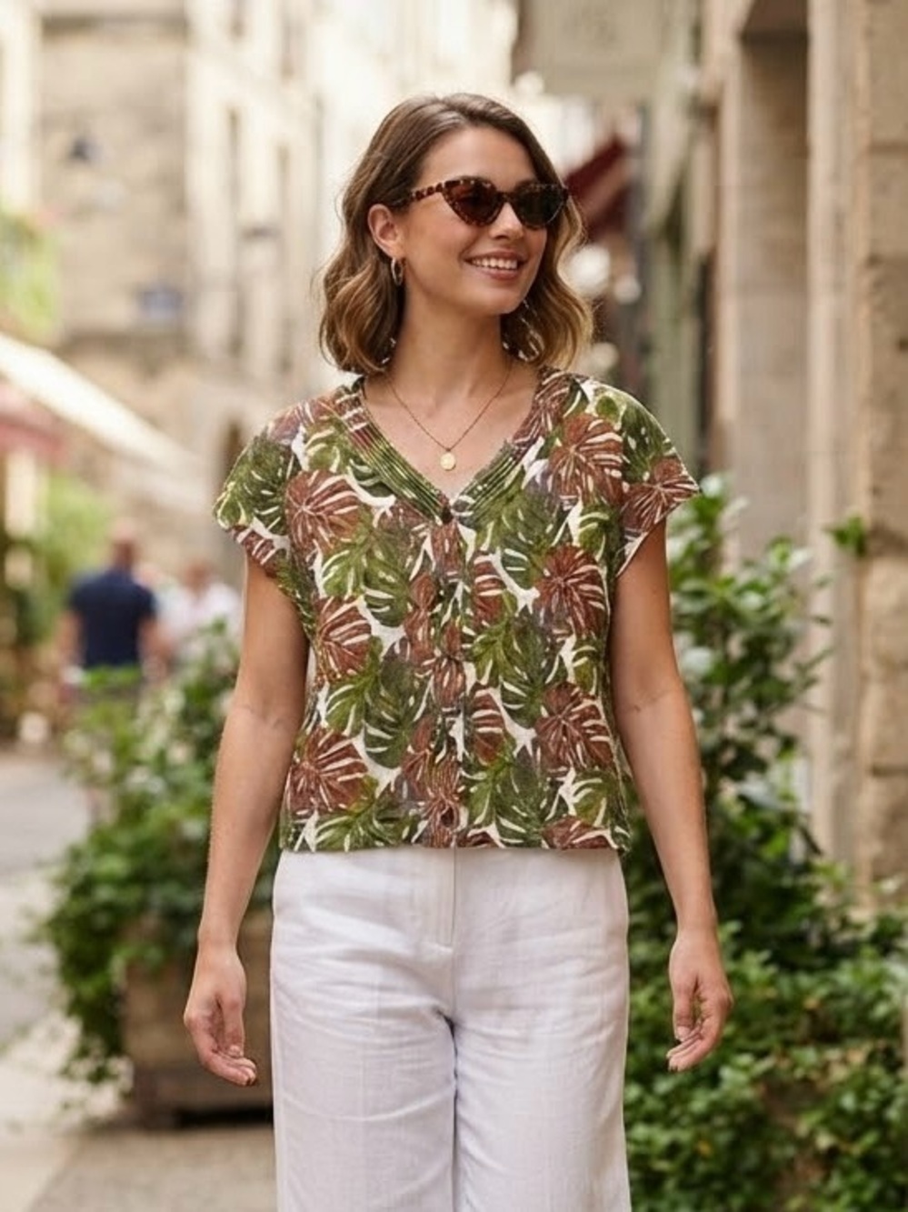 Tahari 100% Linen Tropical Monstera Leaf Print Button-Down Top Boho Earthy L